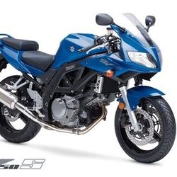 2007 Suzuki SV650S. 600 total miles - EXC Cond