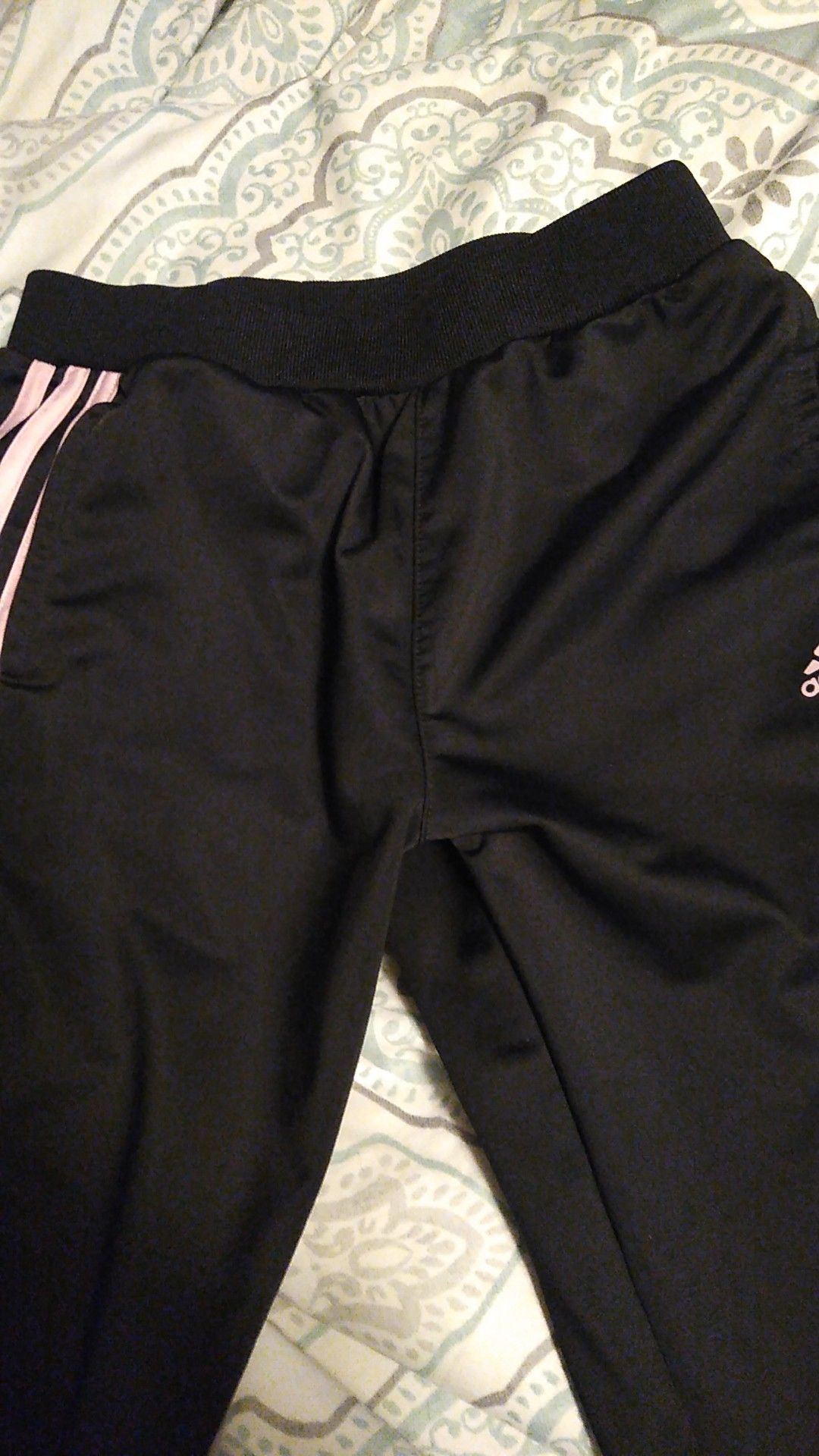 Adias girl sweatpants size 12 14