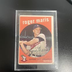 Roger Maris 1959 Topps 2nd year card