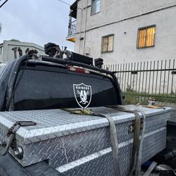 Chevy / Gmc Tool Box