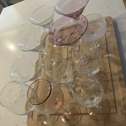 11 misc drinking glasses Lot