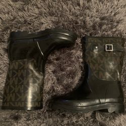 Michael Kors Rain Boot 
