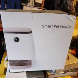 Smart Pet Feeder 