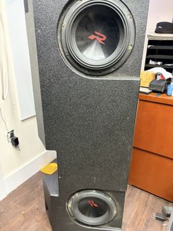 2 10” CT Sounds Fairly New Subs In Sealed Box For Gmc 1500