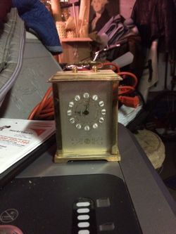Carriage antic clock