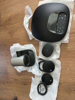 Logitech GROUP Video Conferencing System with 2 Expansion Microphones - Full HD 1080