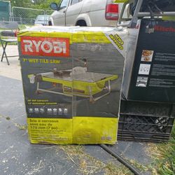 Ryobi 7 inch Wet Tile Saw