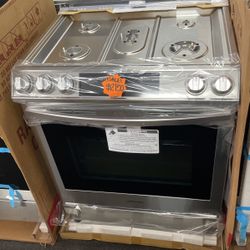 SLIDE IN SAMSUNG STAINLESS STEEL STOVE