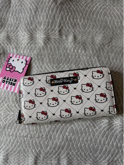 Hello Kitty wallet