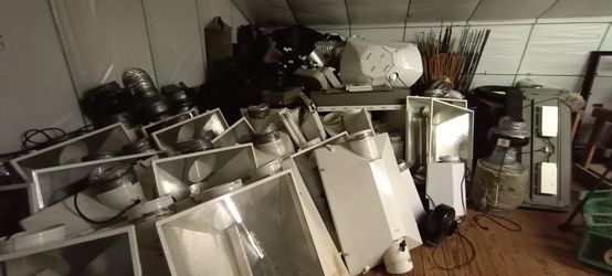 Grow equipment make offers