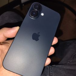 iPhone 16 