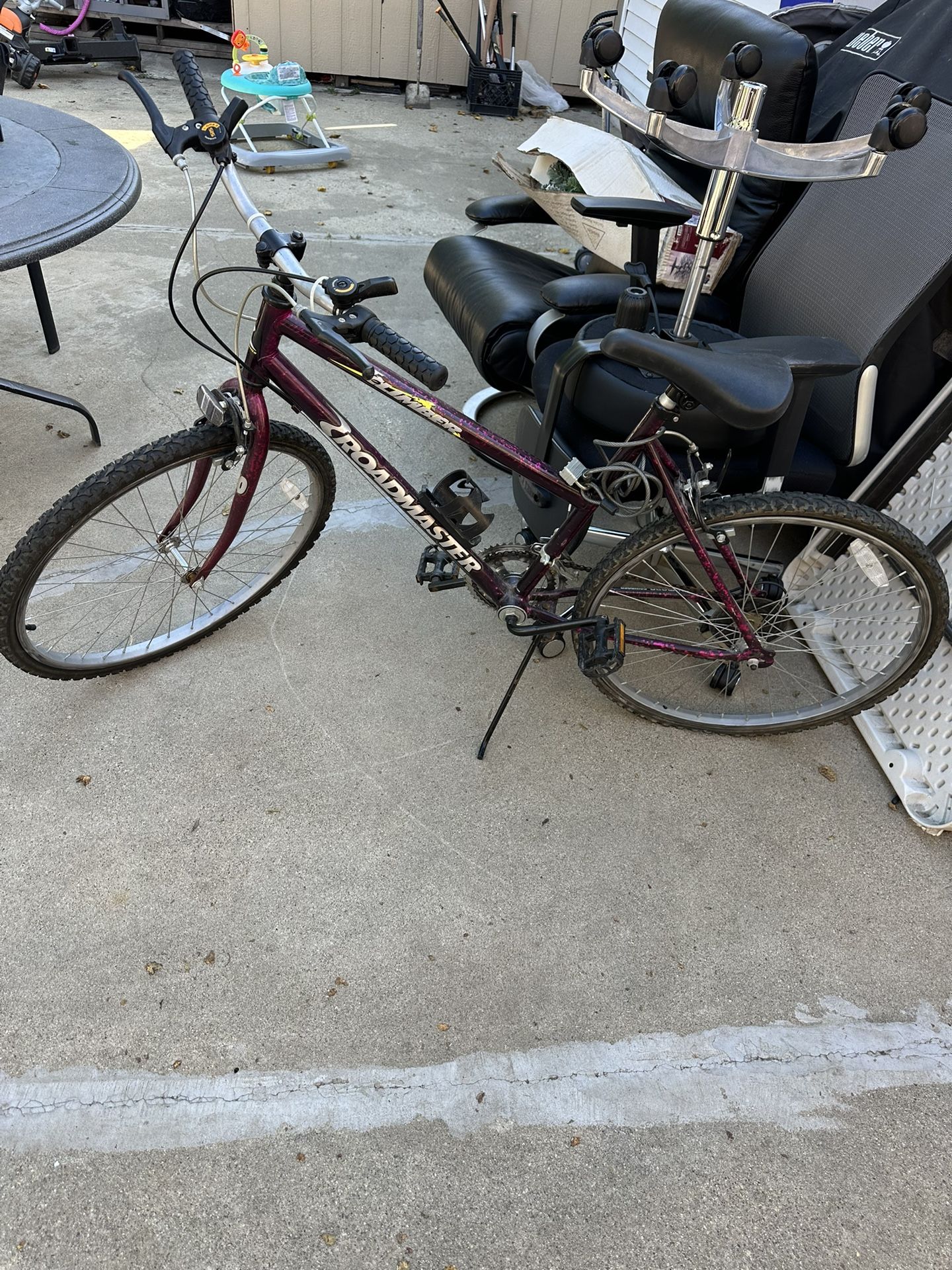 Road Master Mountain Bike