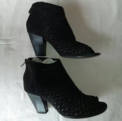 Breakable Ankle Chunky Booties(5.5)