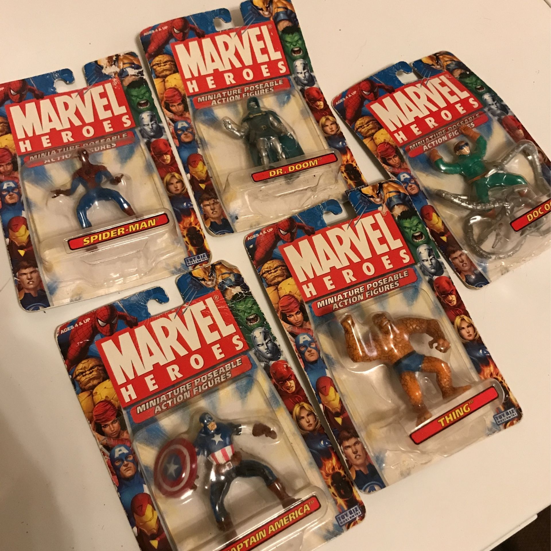 Marvel Mini Action Figures 