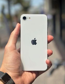 iPhone SE unlocked