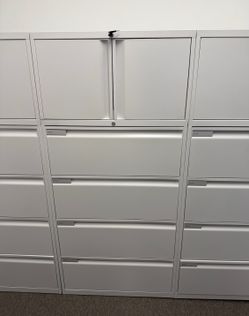 20"x30"x64" Teknion 4-Drawer Lateral Storage