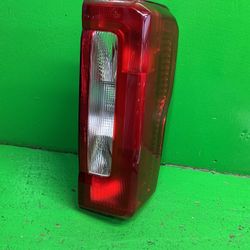 Ford F150 2023 2024 2025 Right Passenger Taillight Oem 