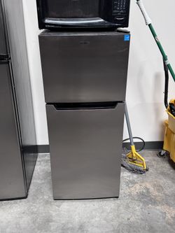 Small Refrigerator