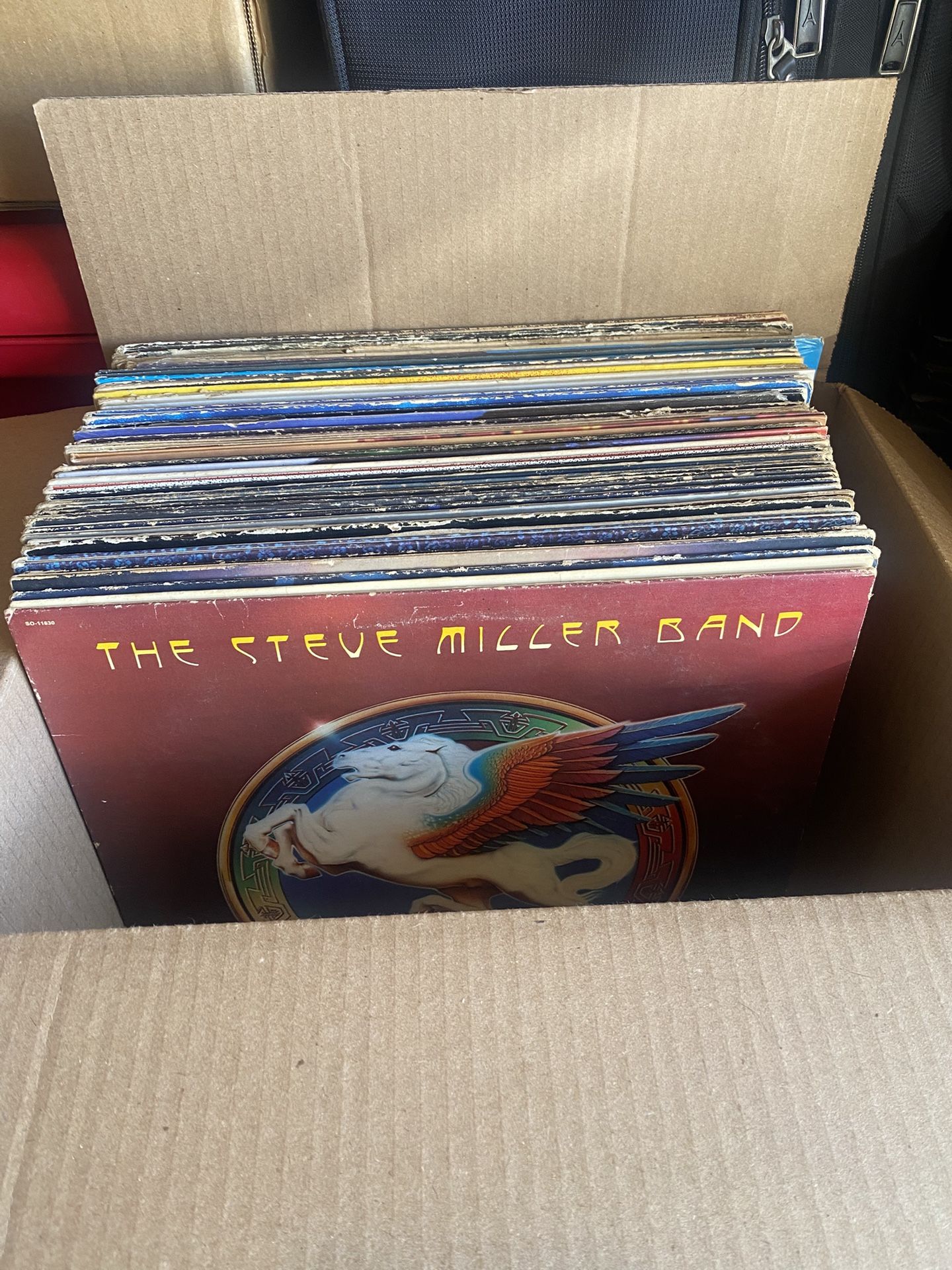 Box of 40 Vinyl Records