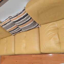 Beautiful Italian Leather Couch 
