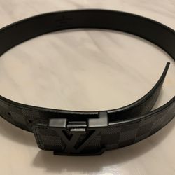 Louis vuitton belt 