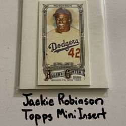 Jackie Robinson Brooklyn Dodgers Hall of Fame 2nd Baseman Topps Short Print Mini Insert Card. 