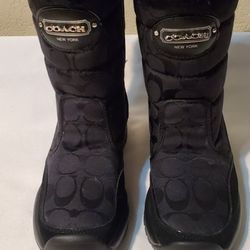 Coach Women Boots Size 5.5 NEW