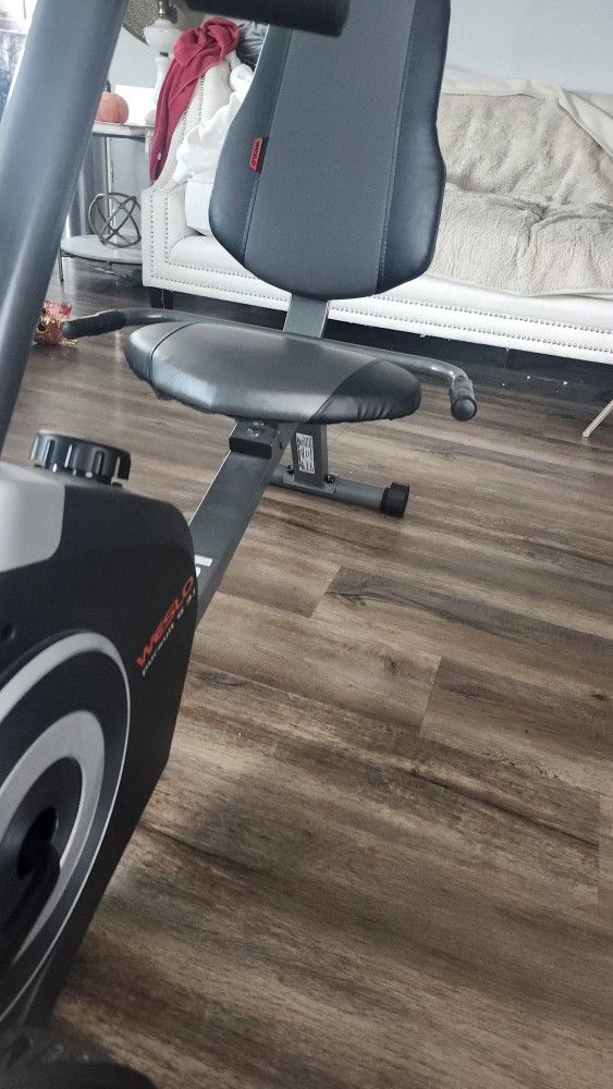 Weslo Excercise Bike 
