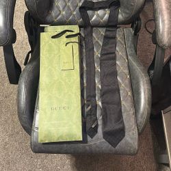 Men’s Gucci Tie (NEVER WORN)