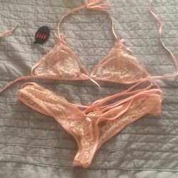 Lingerie/dancewear