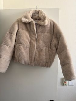 Cream Faux Fur Puffer Jacket very heavy size s