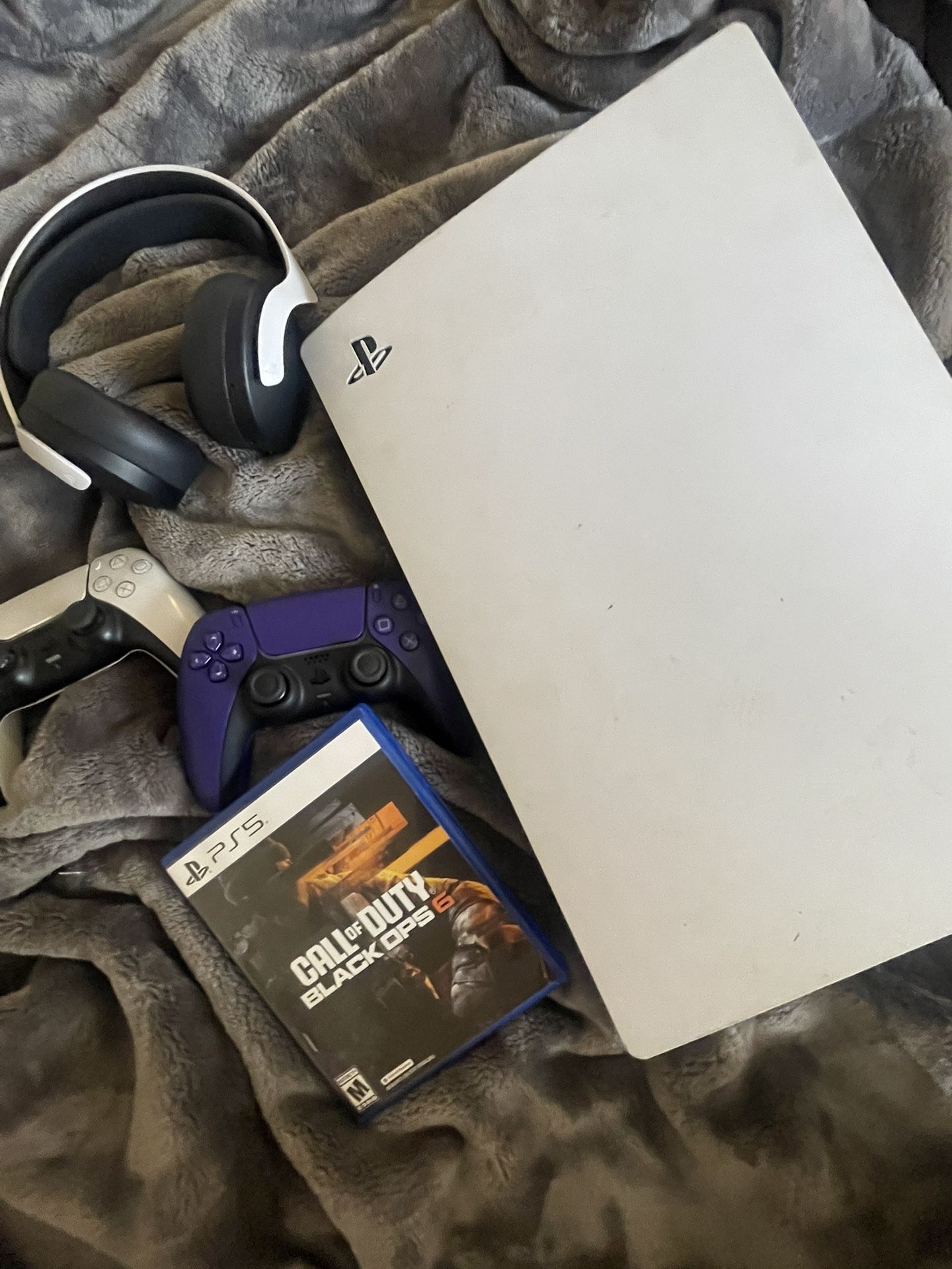 Ps5 disc Version W Bo6