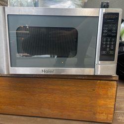 Haier Microwave