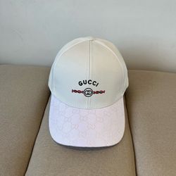 Gucci Embroidered Logo Canvas Baseball Cap Unisex White