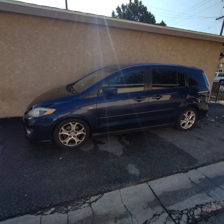 2008 Mazda Mazda5