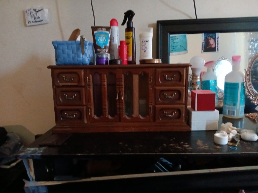Vintage Jewelry Box