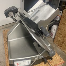 Hobart HS9 Automatic Commercial Meat & Cheese Slicer