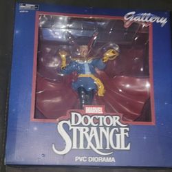 Doctor Strange Statue 