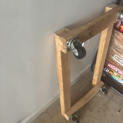 BoxerTool 18” x 30” Furniture Moving Dolly (RETAIL 25$)