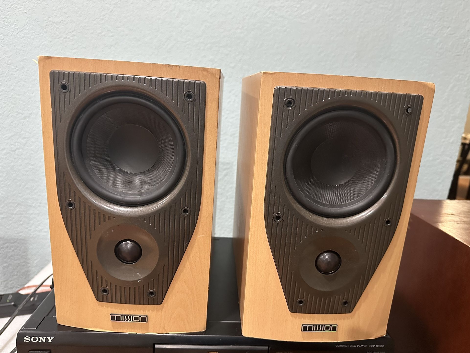 Mission M71 Bookshelf Speakers ( NO GRILL)