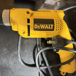 DeWALT drills Cordless And Battery