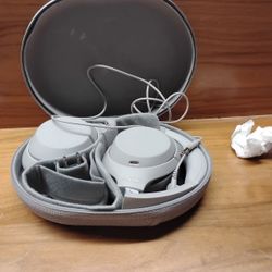 Song Headphones Originally $300 In Store Asking 100 $120