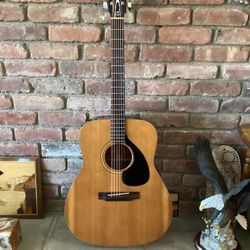 Vintage Yamaha Red Label FG 140 Late 60’s Made In Japan Set Up W/New Tuners And Martin Strings Comes W/Case