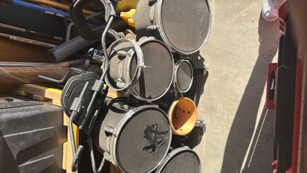 Pearl Tenor drums (Willing to negotiate, must be gone by this weekend)