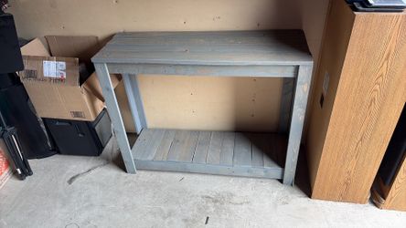 End table