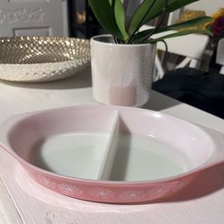 Vintage Pyrex pink daisy Oval Divided Casserole dish