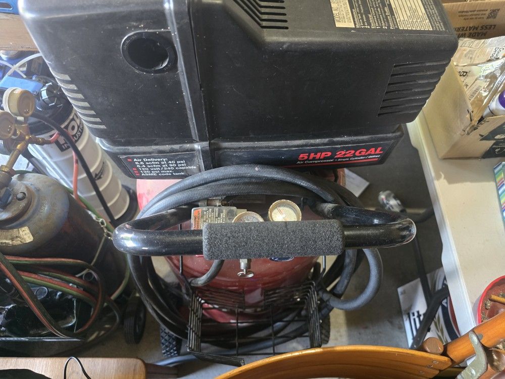 Craftsman 5 Horse 22 Gallon Air Compressor