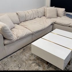 Sectional Sofa