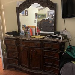 King Size Bed Frame And Dresser