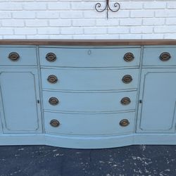 Gorgeous Buffet/Dresser custom painted. Solid mahogany.
